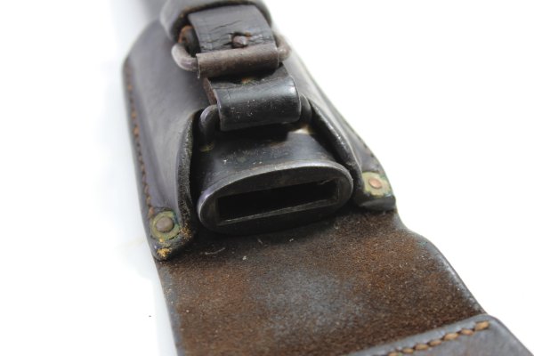 Schweizer Pionier Bajonett M1914 mit schönem Lederkoppelschuh im guten Zustand