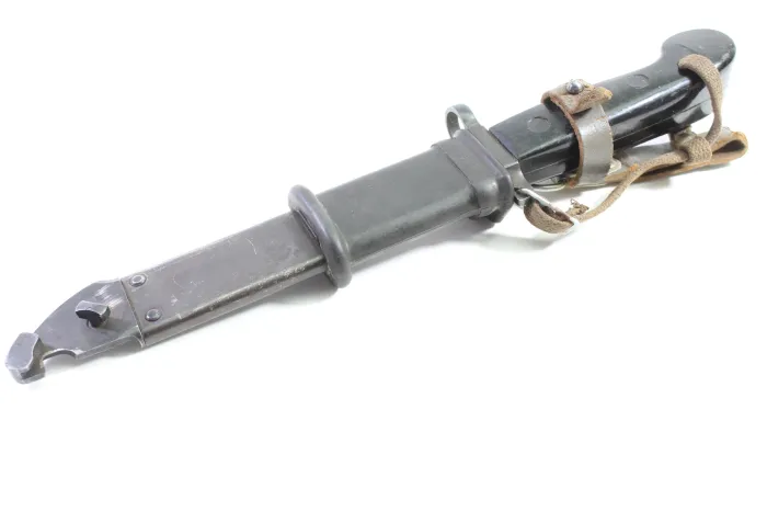 East German Army (NVA) combat knife with bayonet for AK47/M59 rifles