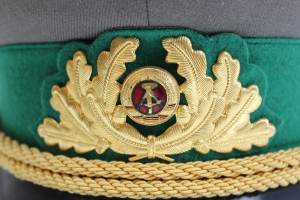 NVA LSK/LV General peaked cap of the border troops