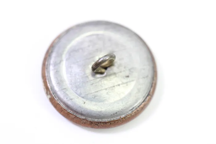 Metal buttons from a Silesian uniform tailor Preis pro Knopf