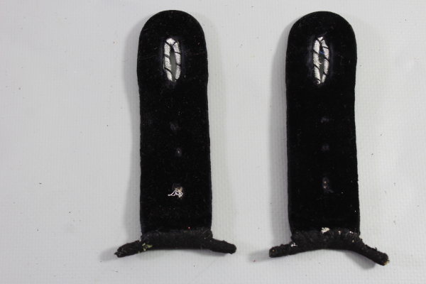 Shoulder boards for a Field Master of the Reich Labor Service (RAD)