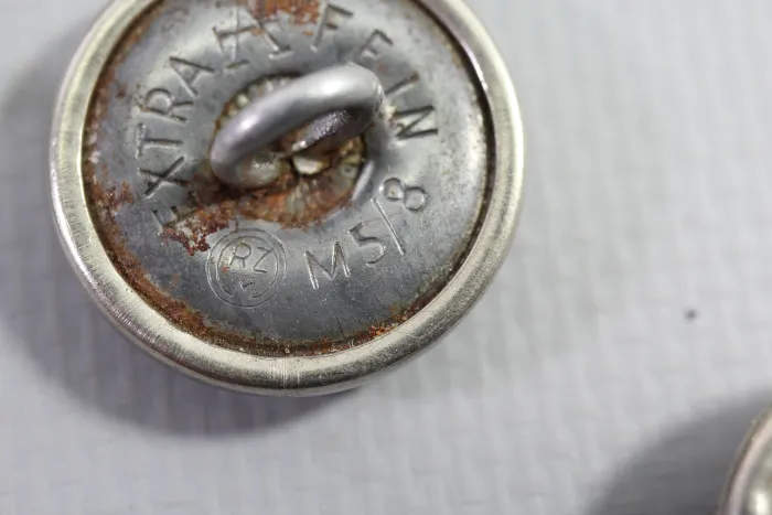 29 Uniformknöpfe der Wehrmacht gemischt, dabei RZM, Hersteller M5/8 etc.