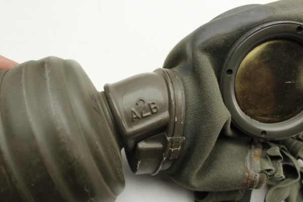 Wehrmacht gas mask box with fabric mask in good condition, several times WaA stamped
