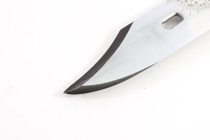 DDR NVA Kampfmesser KM 87 Überlebensmesser der Nationalen Volksarmee, komplett mit Überlebenskapsel