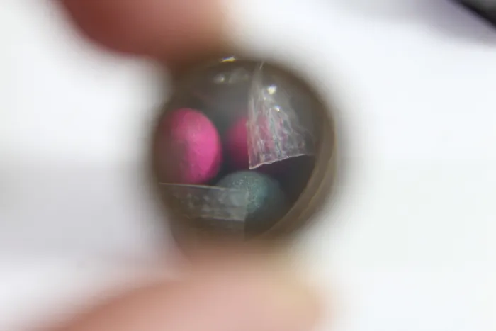 DDR NVA Kampfmesser KM 87 Überlebensmesser der Nationalen Volksarmee, komplett mit Überlebenskapsel