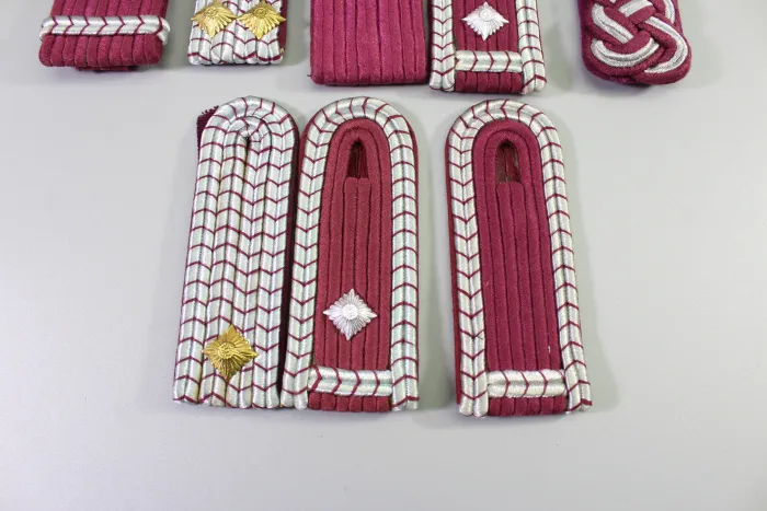 Konvolut Schulterklappen der NVA / DDR