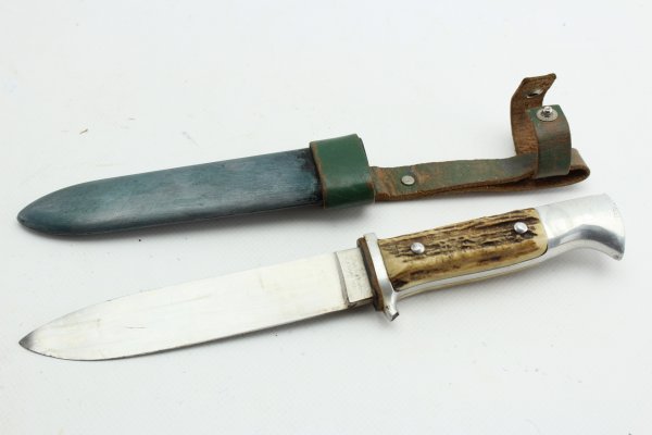 Othello Solingen hunting knife with leather sheath, Guard with damage, otherwise really good condition