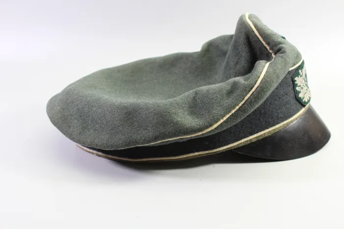Early peaked cap for infantry officers, so-called "crumpled cap," circa 1940.