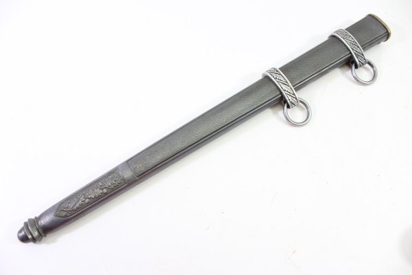 Very fine Luftwaffe officer's dagger with an orange grip, manufactured by SMF, Solingen.