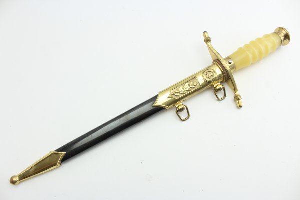 NVA officer's dagger of the People's Navy with hanger complete in box