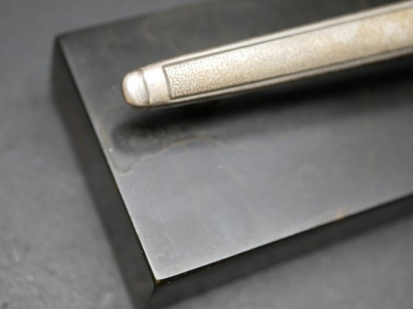 Heeresdolch Miniatur mit Hersteller Alcoso Solingen in Form eines Briefbeschweres oder Schreibtischdeko