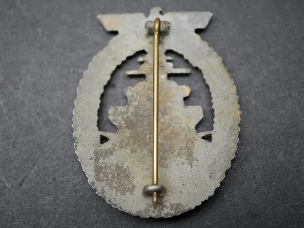 Fleet War Badge with manufacturer Friedrich Orth f.o. - Zinc