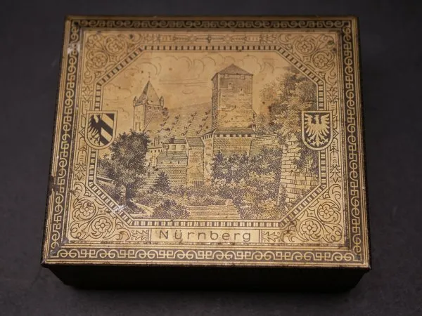 Nuremberg - Cigar tin / cigarette tin