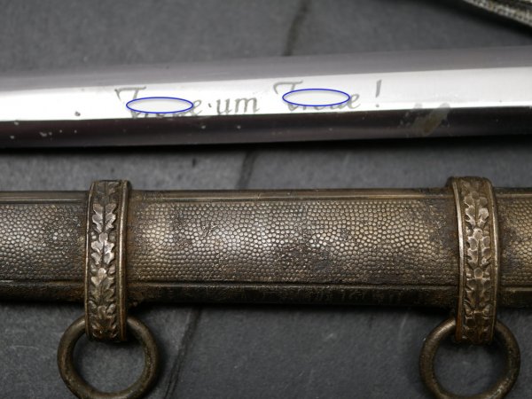 Wehrmacht HOD Army officer's dagger with blade etching "Loyalty for loyalty!" from the manufacturer Puma Solingen