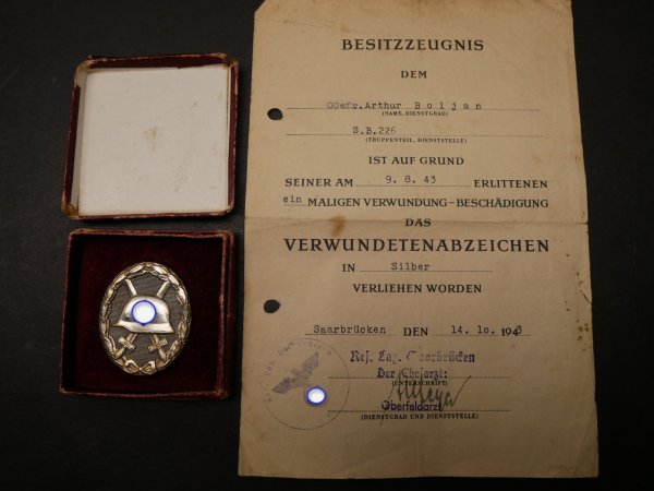 VWA Wound Badge in Silver (non-ferrous metal) in box + certificate (folded)