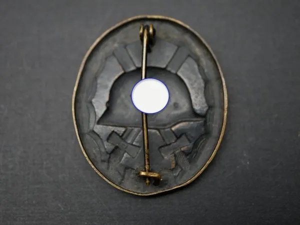 VWA Wound Badge in Black, Brass