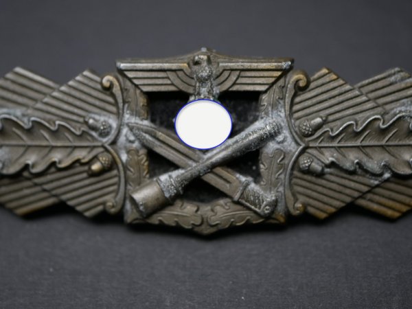 NKS Close Combat Clasp in Bronze, unmarked piece by Steinhauer & Lück