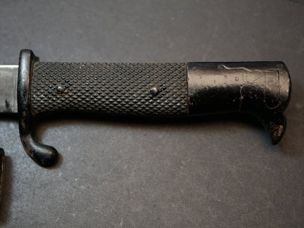 Bayonet with grip rest WII from the manufacturer WKC