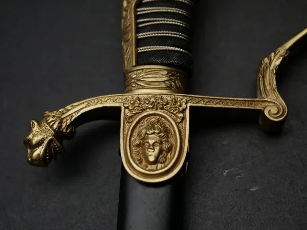 Infantry saber with blued gold-plated Damascus blade