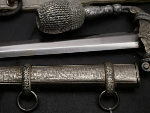 HOD Army Officer's Dagger with Hanger and Portepee without manufacturer, denazified