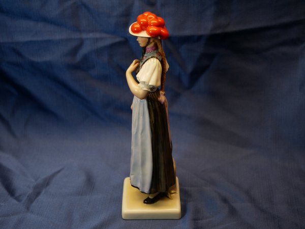 Porzellanmanufaktur Allach -  Gutacher Bäuerin - Entwurf Richard Förster, Nr. 49