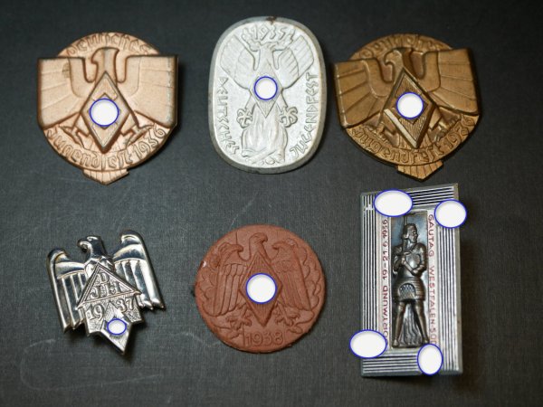 6 Abzeichen - WHW HJ usw.