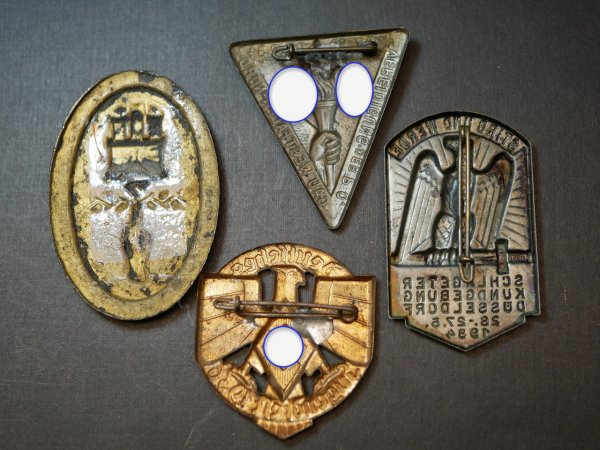 4 Abzeichen - HJ - Hamburg Politische Leiter - Münster Vereidigung - Schlageter Düsseldorf