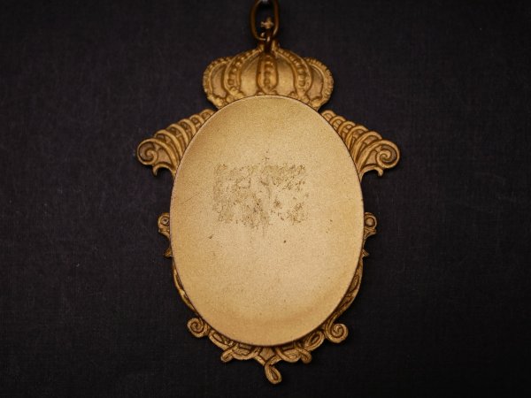 Pendant / Medallion - Crowned portrait of King Frederick II of Prussia and initials for Fridericus Rex