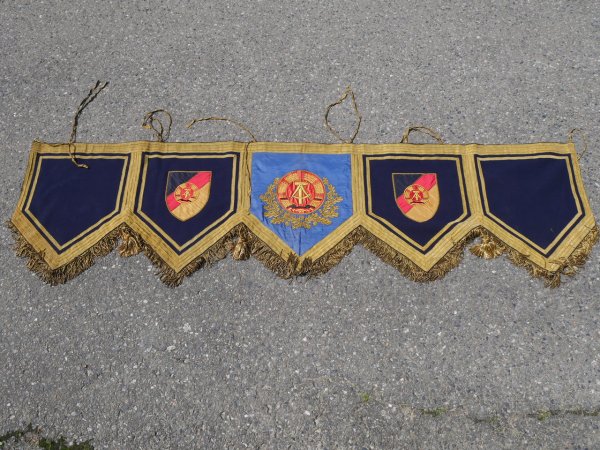 Seltener Paukenbehang für ein Musikkorps der Volksmarine