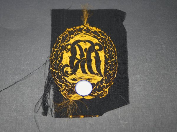 Sports Badge DRA (German Reich Committee for Physical Exercise) in bronze in fabric version