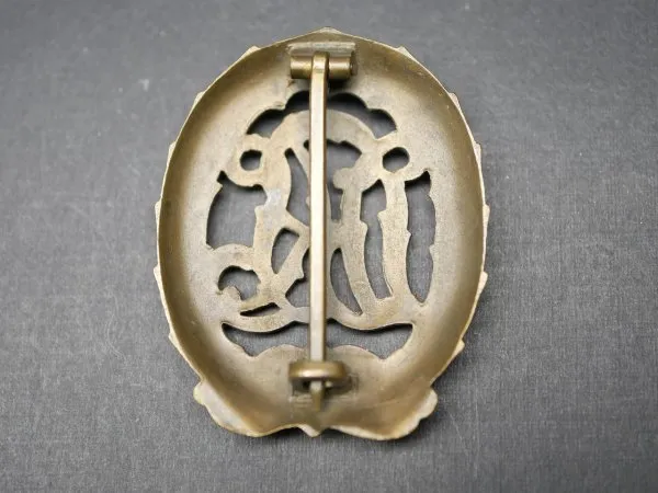 Sportabzeichen DRA (Deutscher Reichsausschuss für Leibesübungen) in Bronze ohne Hersteller