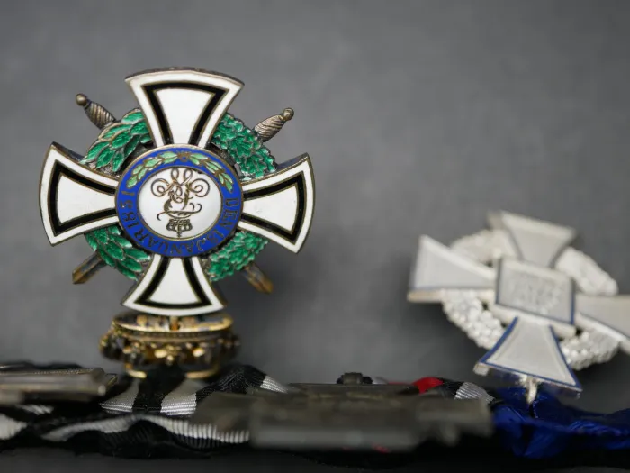 Medal bar 1st + 2nd World War - Iron Cross 2nd Class 1914 + Royal House Order of Hohenzollern, Knight's Cross with Swords + War Participant's Cross + 25 Faithful Services +++