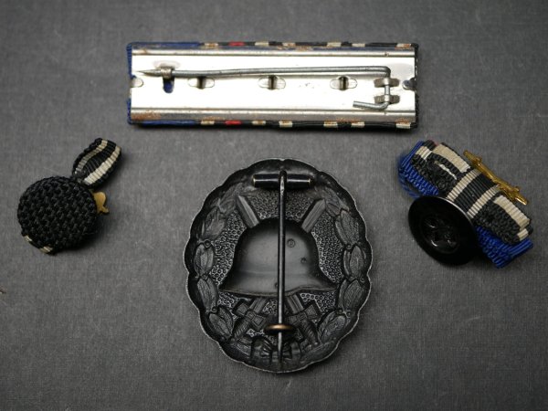 Medal bar 1st + 2nd World War - Iron Cross 2nd Class 1914 + Royal House Order of Hohenzollern, Knight's Cross with Swords + War Participant's Cross + 25 Faithful Services +++