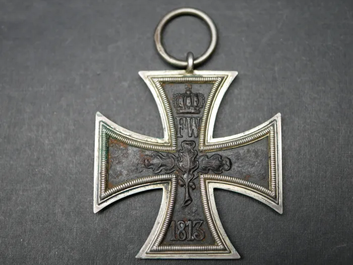 EK2 Iron Cross 2nd Class 1914 - CD 800 stamped - Carl Dillenius with silver stamp