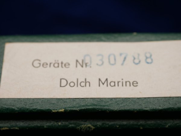 East German National People's Army (NVA) officer's dagger with hanger of the People's Navy in matching numbered box