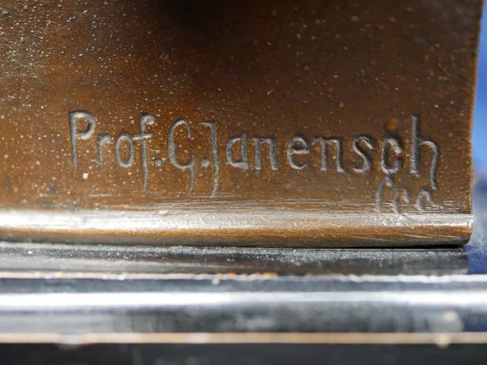 Bronzed bust with portrait of Kaiser Wilhelm II on a wooden base with plaque "Officers' shooting competition on 5.8.03 1st prize"