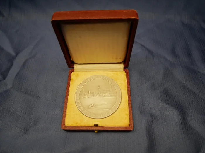 Medaille im Etui - Dresden Vereins-Regatta Siegerpreis 1944