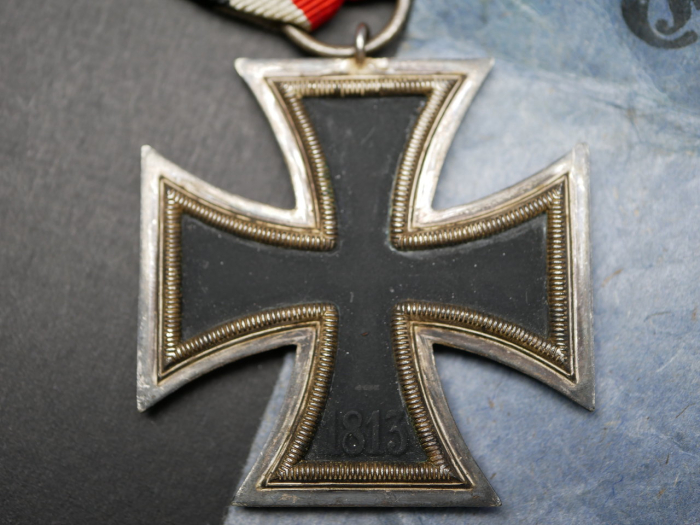 Iron Cross 2nd Class 1939 on ribbon + bag