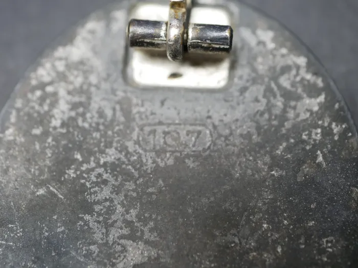 VWA Verwundetenabzeichen in Silber, Hersteller 107 Carl Wild, Hamburg