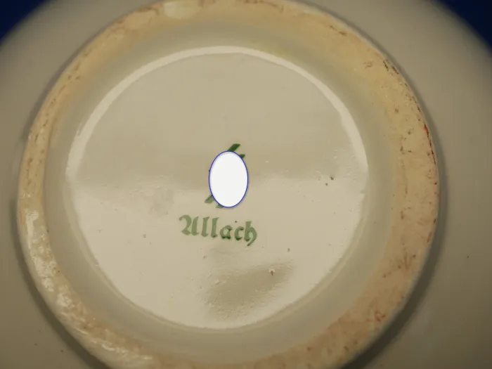 Hospital spout cup from the Allach porcelain manufactory