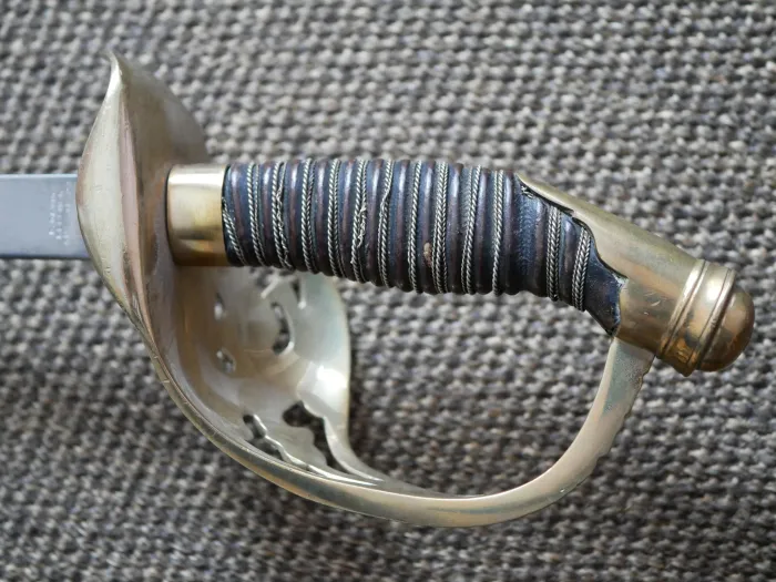 Preußen Infanterie Offiziersdegen (IOD) M 1889, Klinge mit Vertreiber D. David Berlin C., Gipsstr. 23