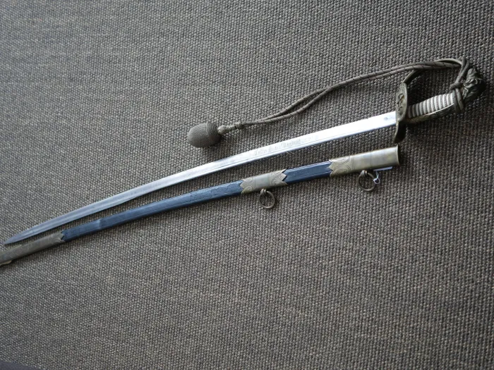 Imperial German Navy – Presentation saber with Damascus blade and deluxe hilt by manufacturer WKC