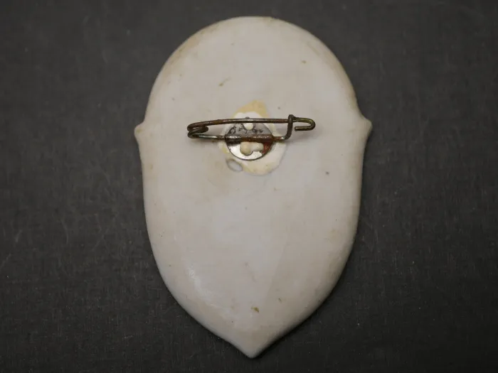 Badge – "Old Guard" District Gathering – 15th Anniversary of the Old Guard March, Coburg 1937, porcelain
