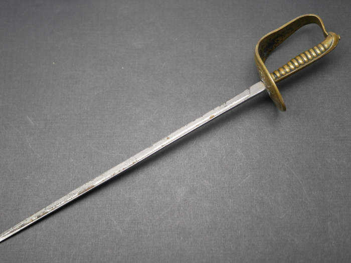 Miniatur / Brieföffner in Form von einem Pallasch / Degen / Schwert, Herkunft wohl Schweden