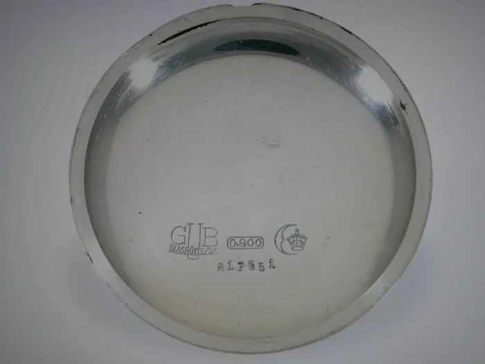 DDR NVA Taschenuhr - Äußerst seltene GUB Glashütter Beobachtungsuhr mit schwarzem Zifferblatt im Etui