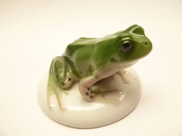 Rosenthal Porzellan. Farbiger Frosch um 1928