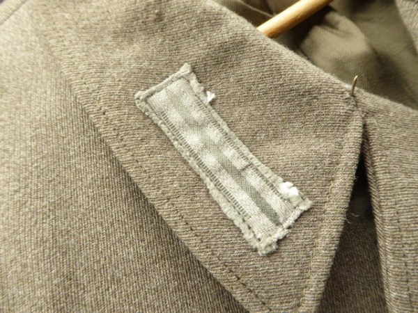 Uniform jacket army - good tailoring