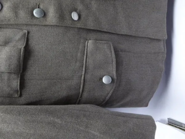 Uniform jacket army - good tailoring