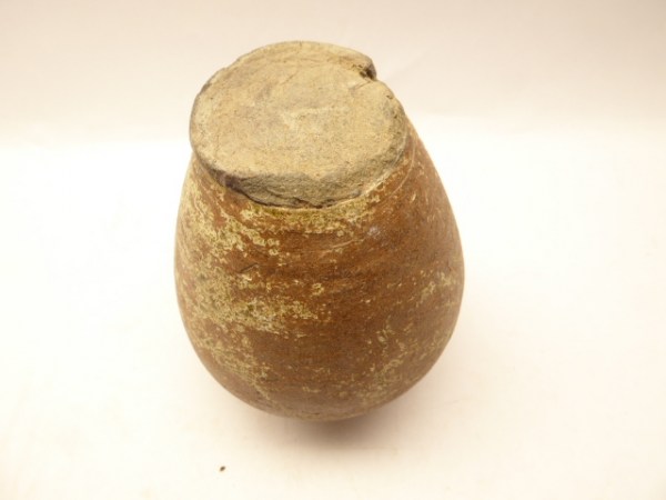 Vase oder Vorratsgefäß, Ankor-Periode 12./13. Jahrhundert