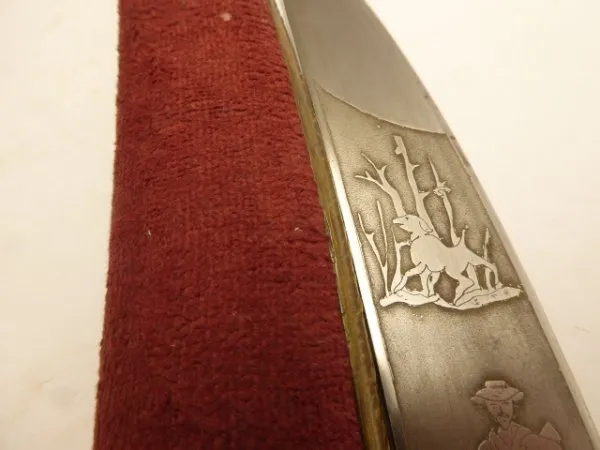 Splendor - deer catcher with initials on the handle and blade